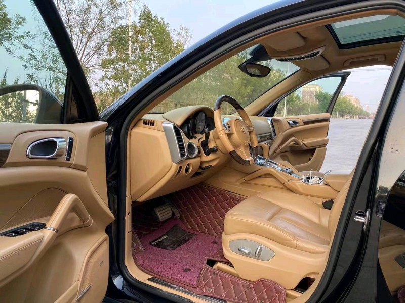 邯郸13年保时捷卡宴5