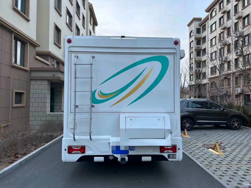 邯郸19年依维柯房车6