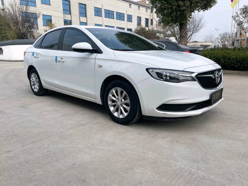 宿迁19年别克英朗7