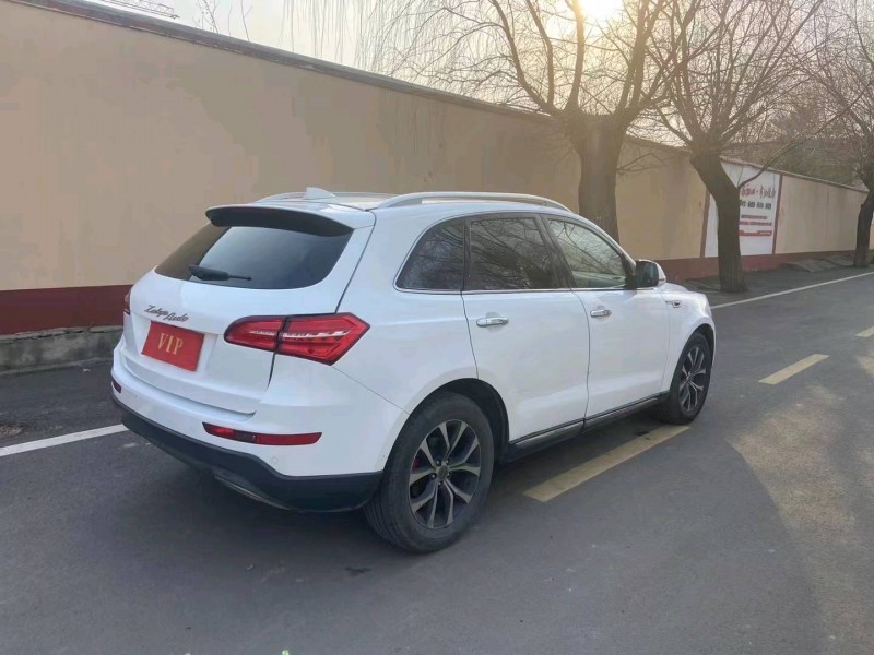 东营17年众泰T6006