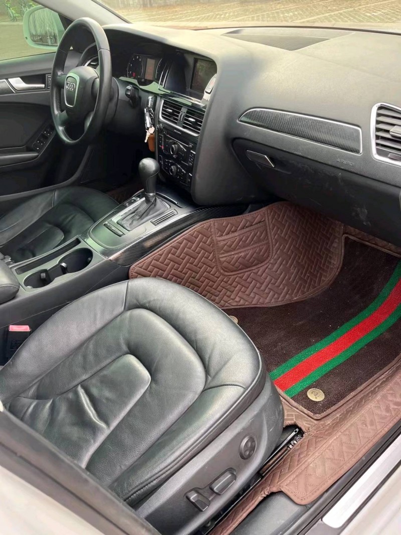 济南12年奥迪A4L5