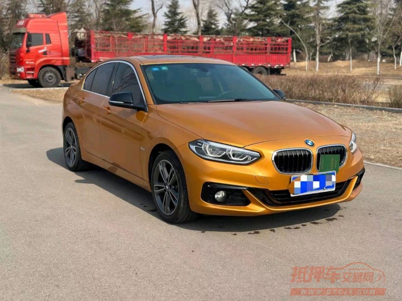 北京17年宝马1系8