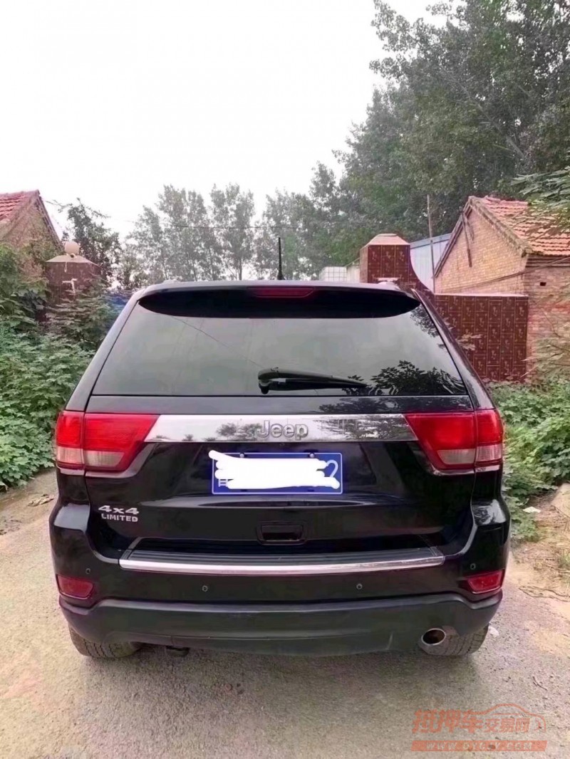 北京11年Jeep大切诺基5