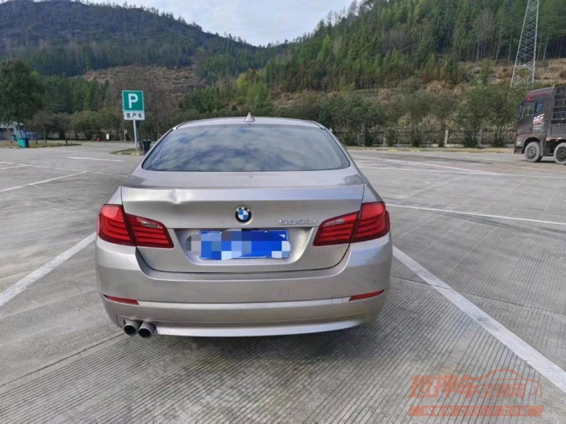 济南12年宝马5系8