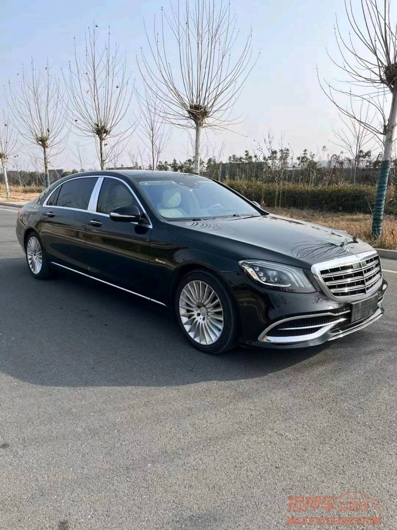 徐州18年奔驰迈巴赫S级8