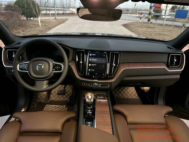徐州22年沃尔沃XC605