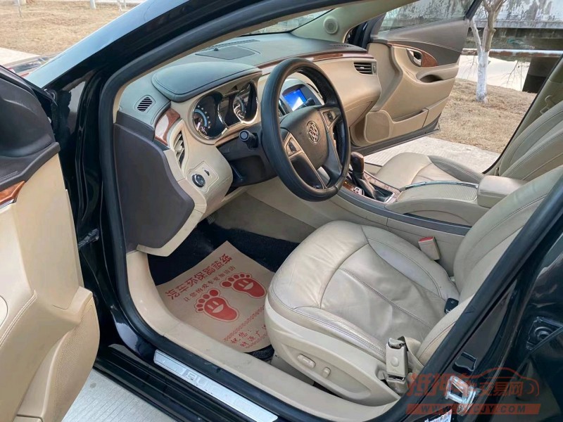 徐州13年别克君越3