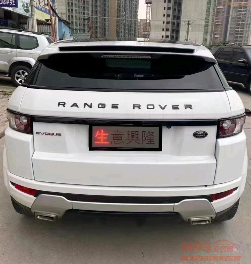 广州13年路虎极光1