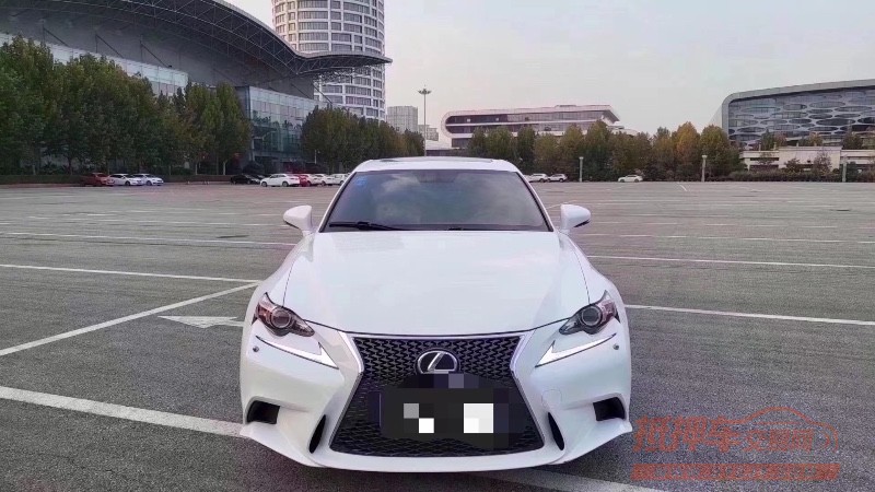 石家庄14年雷克萨斯IS7