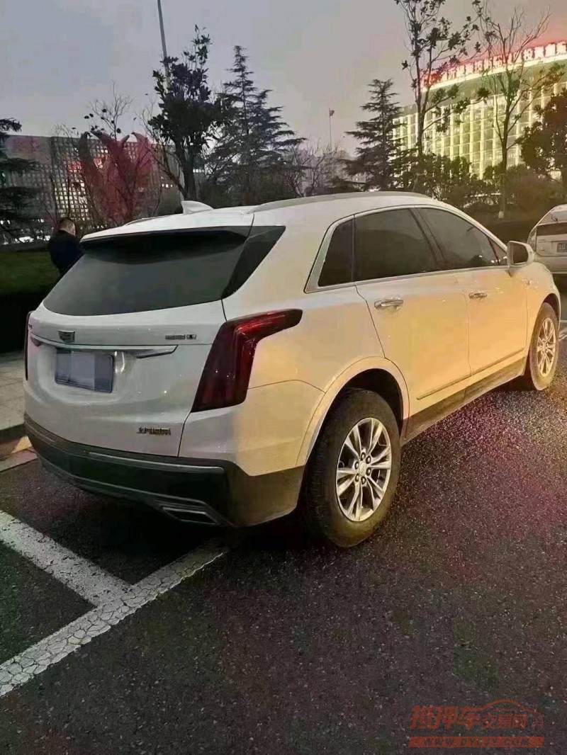枣庄21年凯迪拉克XT57