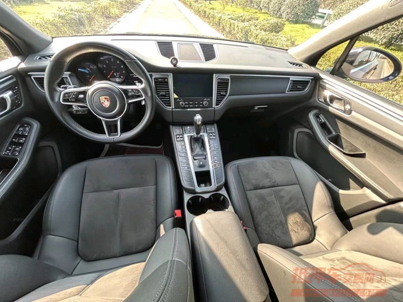 嘉兴17年保时捷Macan1