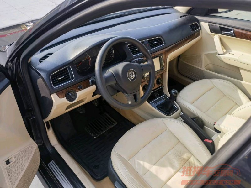 保定13年大众朗逸4