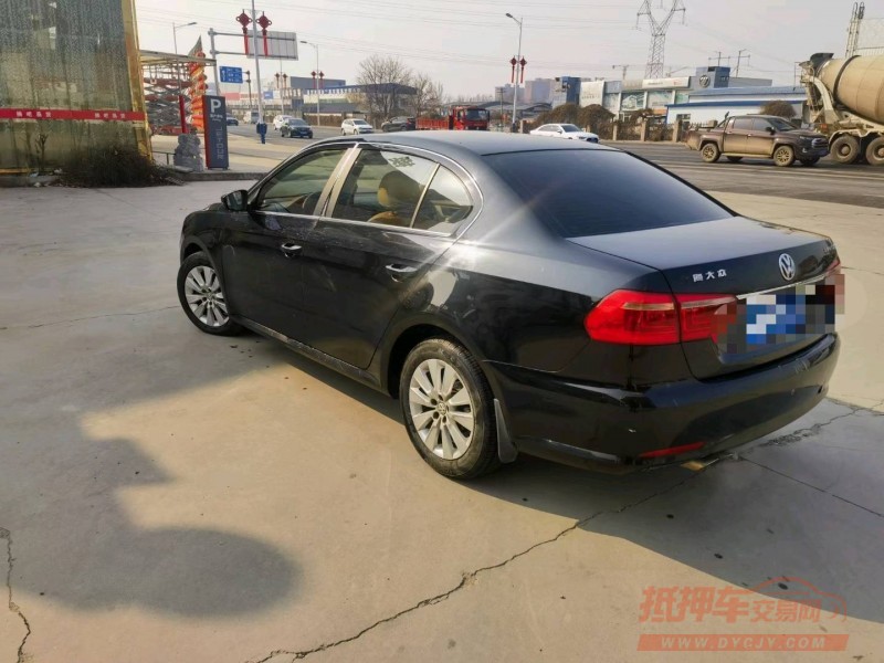 保定13年大众朗逸8