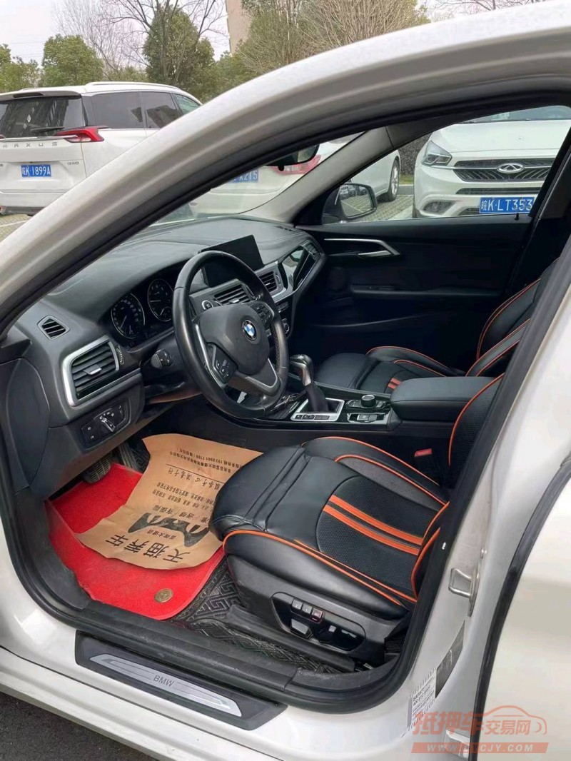 淮南18年宝马1系9