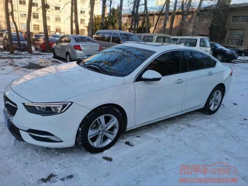 烟台18年别克君威2