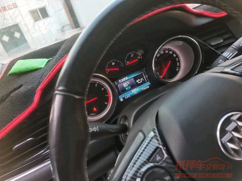 烟台18年别克君威5