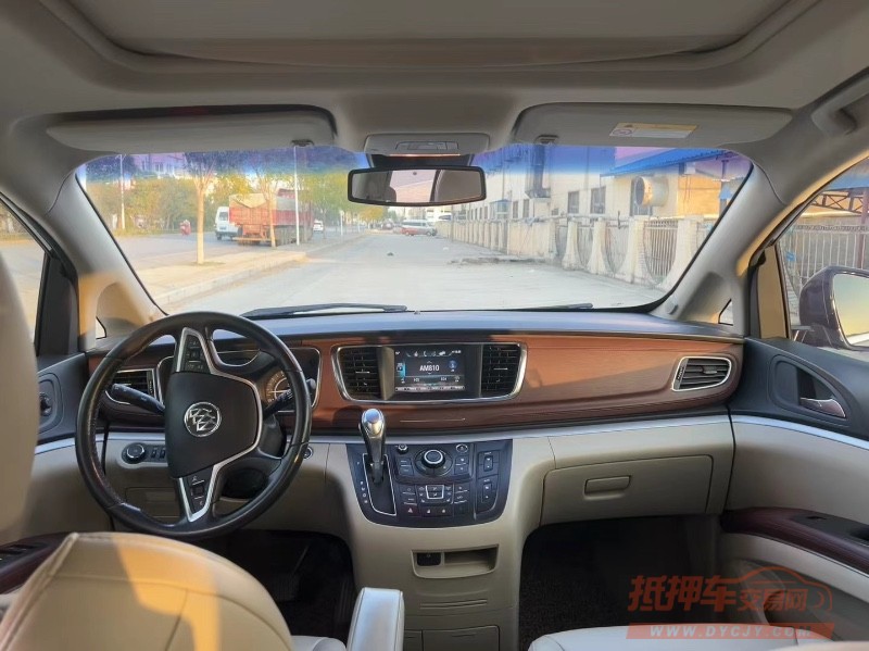 徐州17年别克GL85