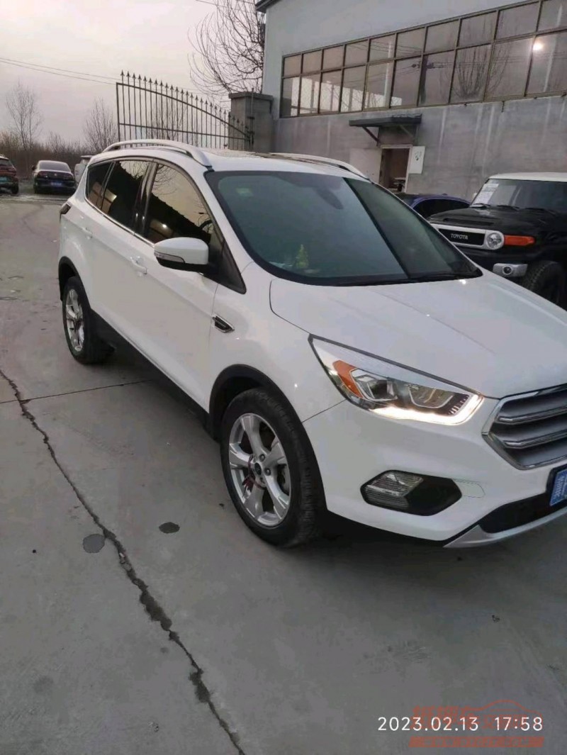 保定18年福特翼虎2