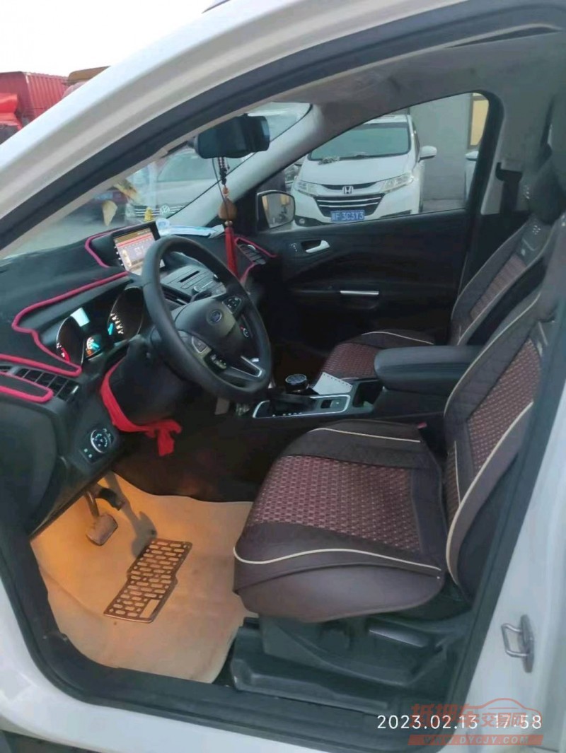 保定18年福特翼虎4