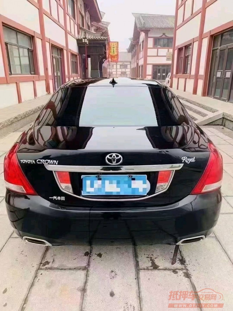 保定11年丰田皇冠7