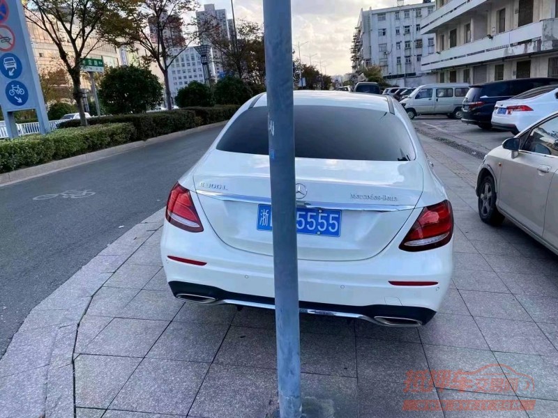 苏州17年奔驰E6