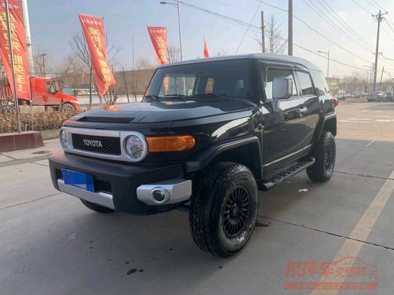 保定12年丰田兰德酷路泽3