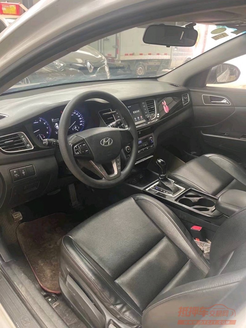 济南16年现代名图5