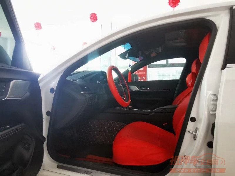 济宁21年凯迪拉克CT46