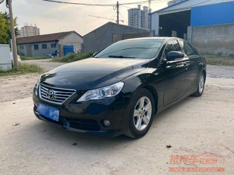 潍坊12年丰田锐志2