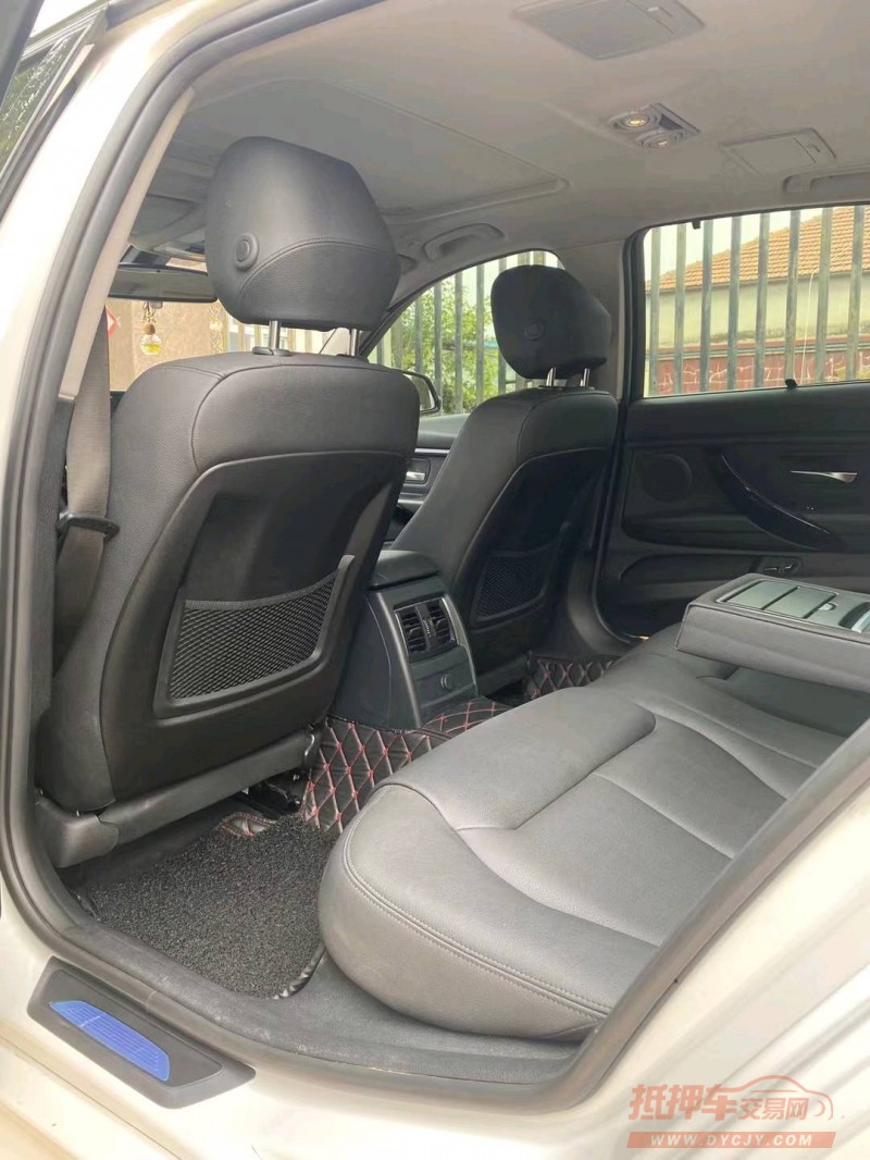 潍坊17年宝马3系2