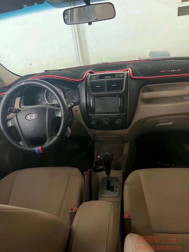 北京13年起亚智跑6