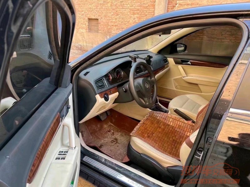 邯郸13年大众朗逸6