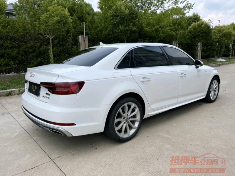 盐城19年奥迪A4L5