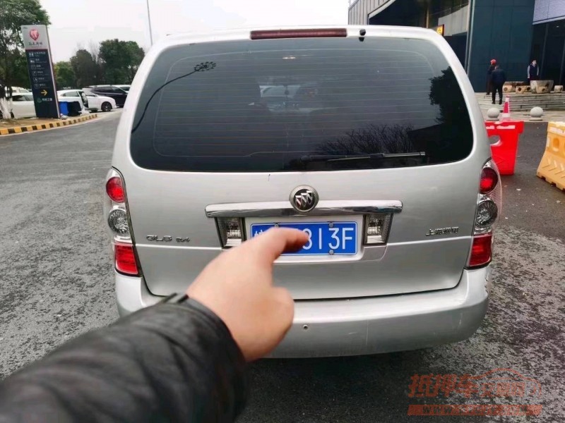 北京13年别克GL84