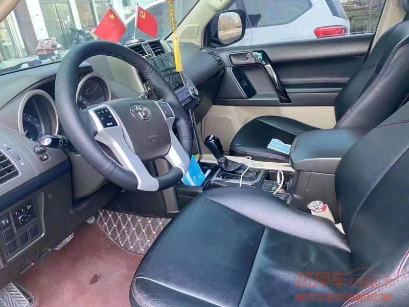 北京11年丰田普拉多4