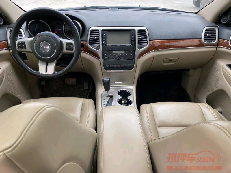 广州12年Jeep大切诺基4