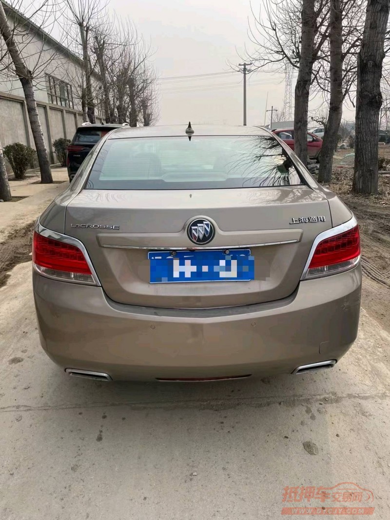 保定12年别克君越9