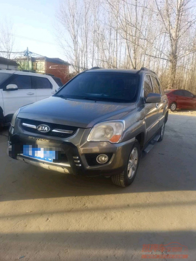 保定11年起亚狮跑2