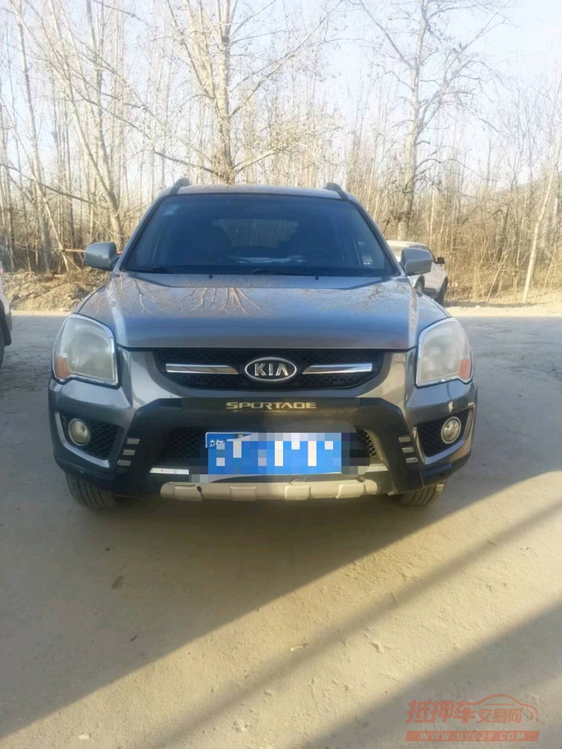 保定11年起亚狮跑1