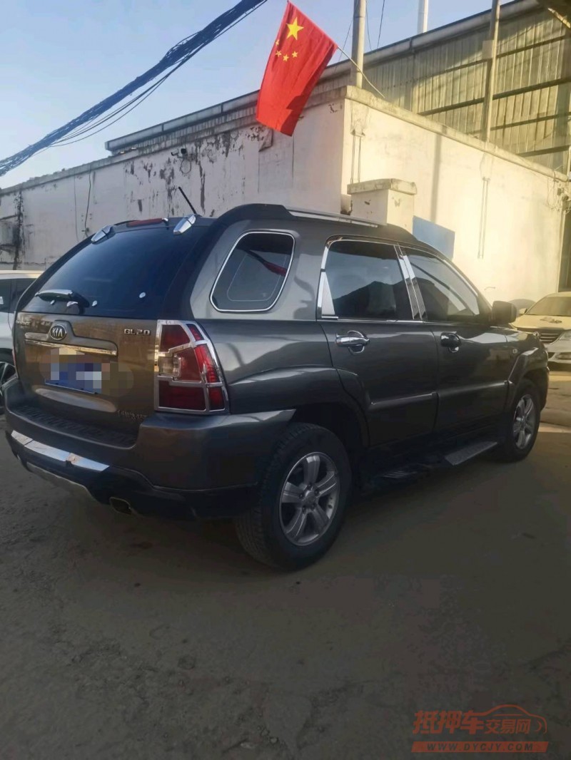 保定11年起亚狮跑7