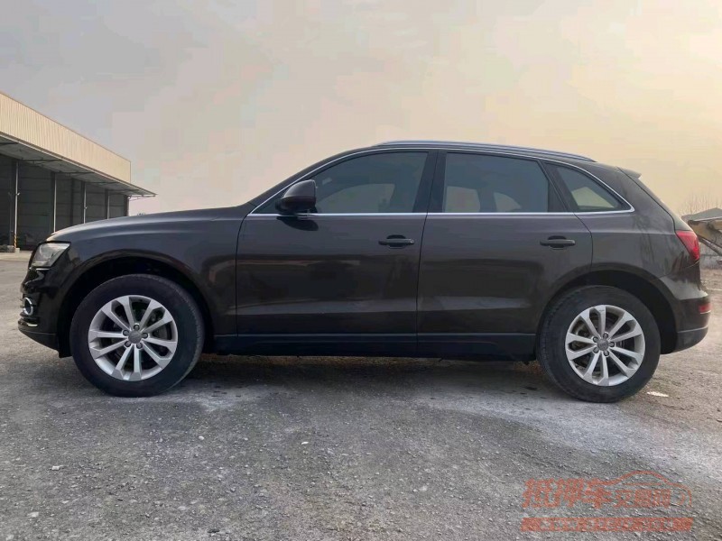 宜昌14年奥迪Q54