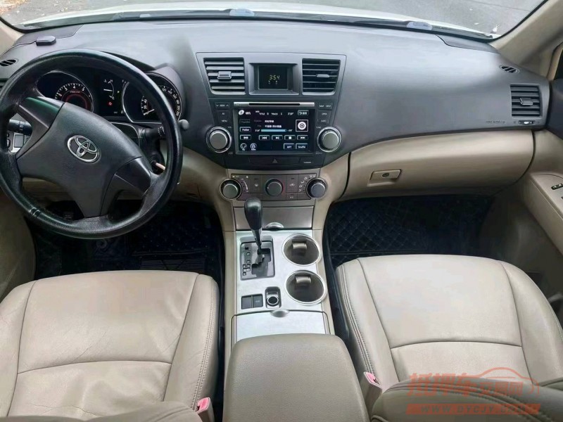 宜昌13年丰田汉兰达7