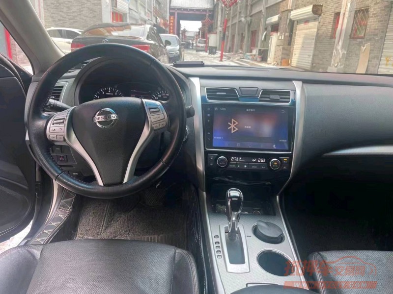 邯郸18年日产天籁5