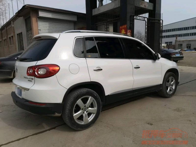 保定13年大众途观8