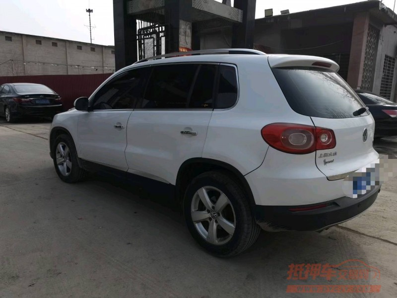 保定13年大众途观7