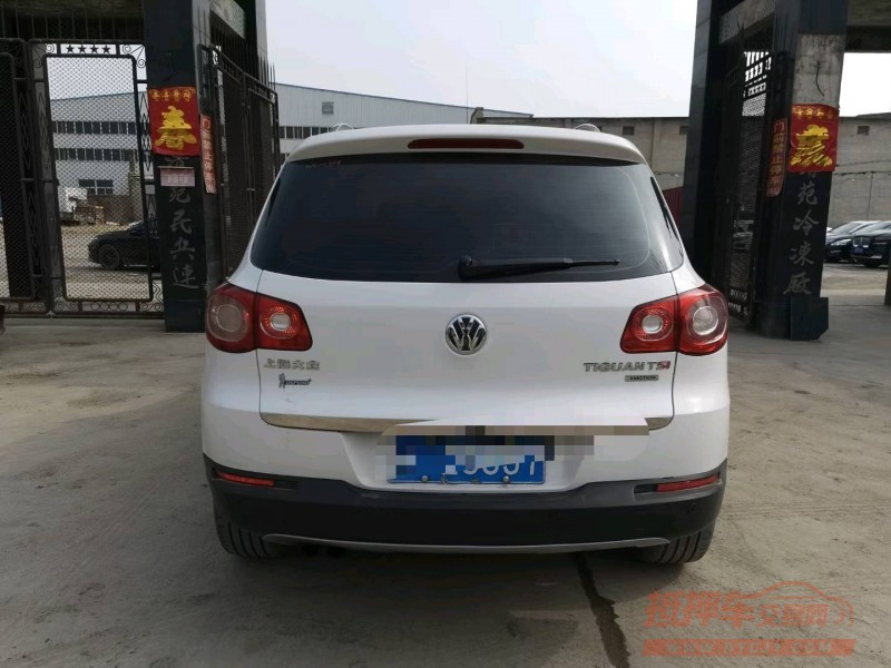 保定13年大众途观9