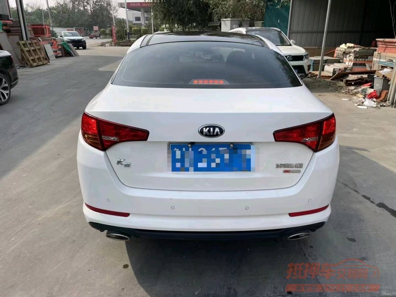 保定13年起亚K58