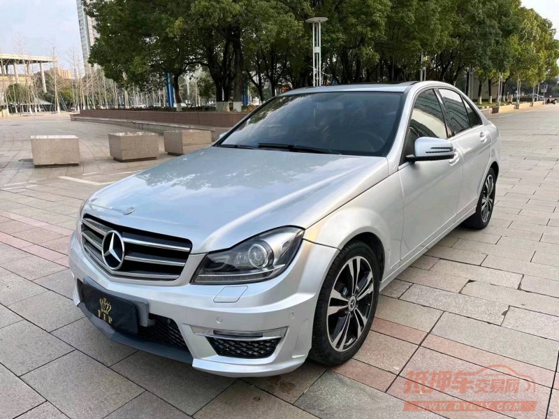 嘉兴13年奔驰C2