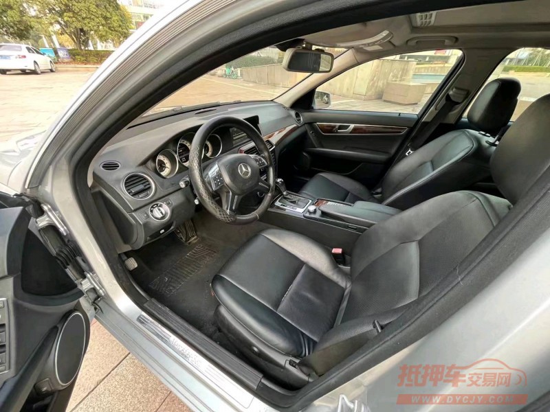 嘉兴13年奔驰C8