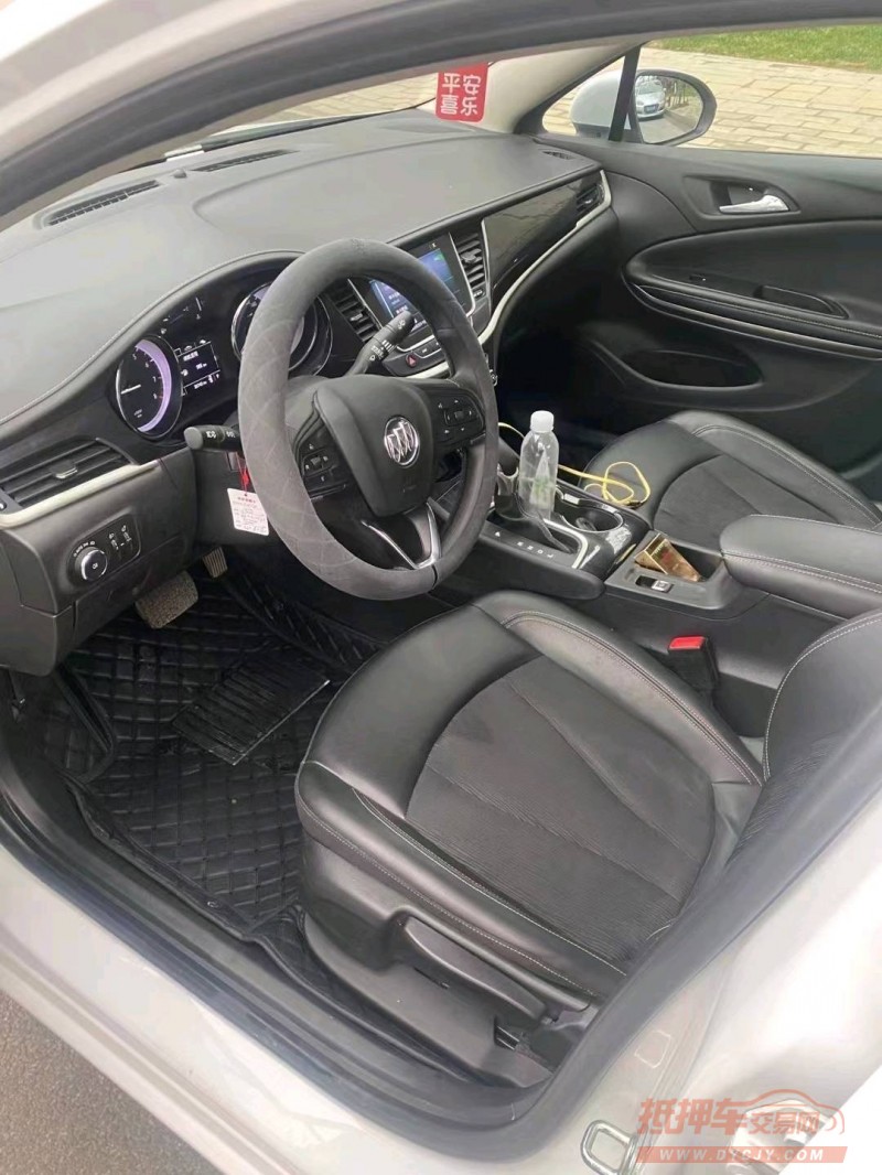 淮南22年别克威朗9